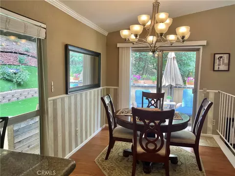 Dining - 109 Rockledge Ln, Lake Arrowhead, CA 92352 photo 1 of 2
