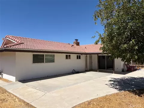 Exterior - 15034 Apple Vly, Apple Valley, CA 92307 photo 2 of 5