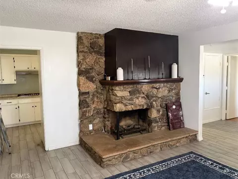 Living - 15034 Apple Vly, Apple Valley, CA 92307 photo 2 of 3