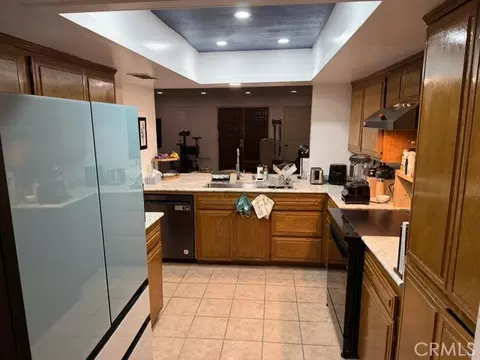Kitchen - 419 W Fairview Ave #K, Arcadia, CA 91007 photo 5 of 5