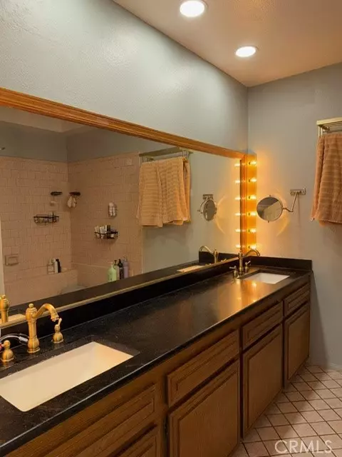 Bath - 419 W Fairview Ave #K, Arcadia, CA 91007 photo 4 of 6