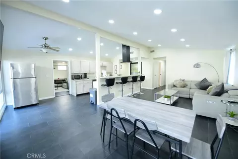 9452 Larrabee Ave, San Diego, CA 92123
