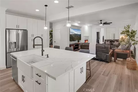 Kitchen - 349 Tuffa Ct, Perris, CA 92570 photo 6 of 6