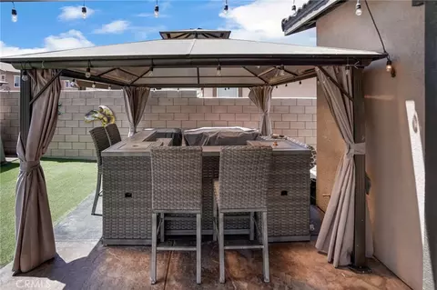 Exterior - 349 Tuffa Ct, Perris, CA 92570 photo 7 of 8