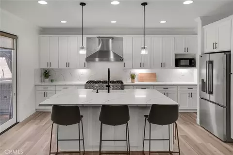 Kitchen - 349 Tuffa Ct, Perris, CA 92570 photo 2 of 6