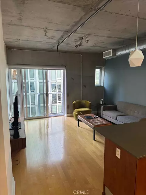 645 W 9th #425, Los Angeles, CA 90015