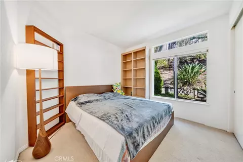 Bedroom - 1463 Oak View Way, Escondido, CA 92029 photo 5 of 6