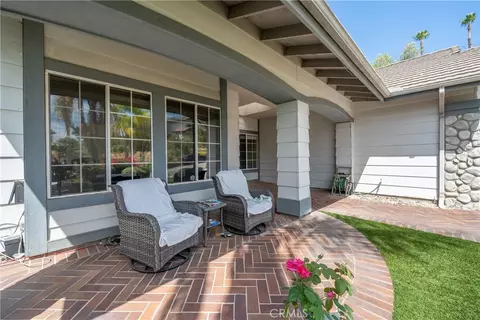 Exterior - 1463 Oak View Way, Escondido, CA 92029 photo 2 of 12