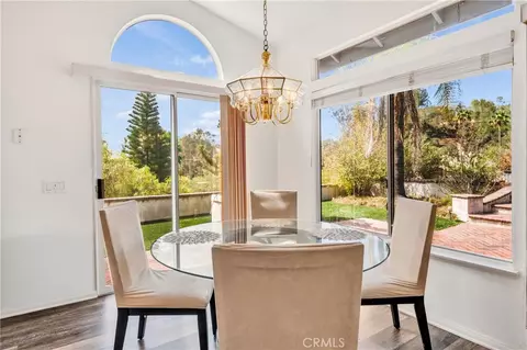 Dining - 1463 Oak View Way, Escondido, CA 92029 photo 4 of 4