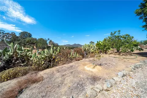 Exterior - 1463 Oak View Way, Escondido, CA 92029 photo 11 of 12