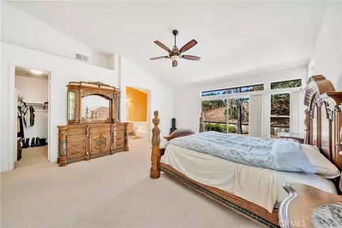 Bedroom - 1463 Oak View Way, Escondido, CA 92029 photo 2 of 6