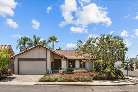 23861 Via El Rocio, Mission Viejo, CA 92691