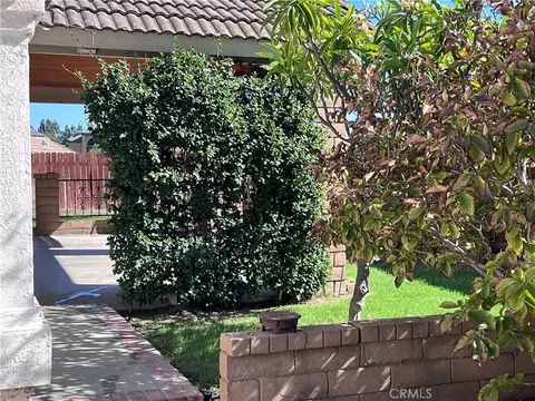 Exterior - 11225 Drake, Rancho Cucamonga, CA 91701 photo 3 of 8