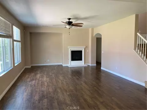6746 Ruby Cyn, Eastvale, CA 92880 photo 2