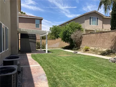 6746 Ruby Cyn, Eastvale, CA 92880 photo 4