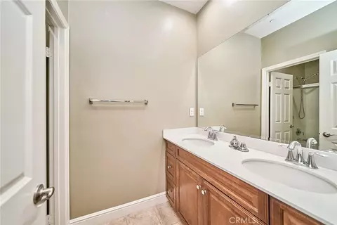 Bath - 3051 E Via Corvina, Ontario, CA 91764 photo 5 of 5
