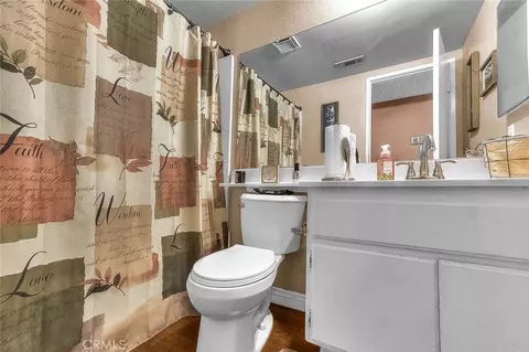 Bath - 660 S Pampas Ave, Rialto, CA 92376 photo 4 of 4