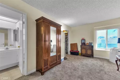 Bedroom - 660 S Pampas Ave, Rialto, CA 92376 photo 5 of 7