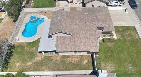 View/Area - 660 S Pampas Ave, Rialto, CA 92376 photo 5 of 7