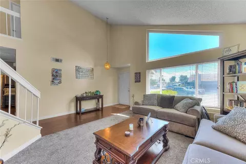 Living - 660 S Pampas Ave, Rialto, CA 92376 photo 4 of 8