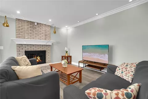 Living - 12660 Jalepeno, Chino, CA 91710 photo 3 of 5