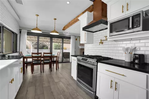 Kitchen - 12660 Jalepeno, Chino, CA 91710 photo 3 of 4
