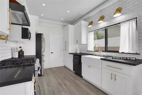 Kitchen - 12660 Jalepeno, Chino, CA 91710 photo 1 of 4