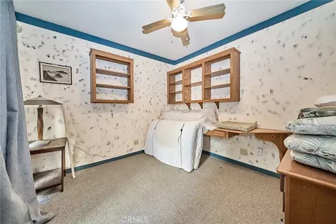 Bedroom - 23891 Lakeview, Crestline, CA 92325 photo 3 of 12