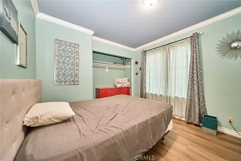 Bedroom - 23891 Lakeview, Crestline, CA 92325 photo 1 of 12