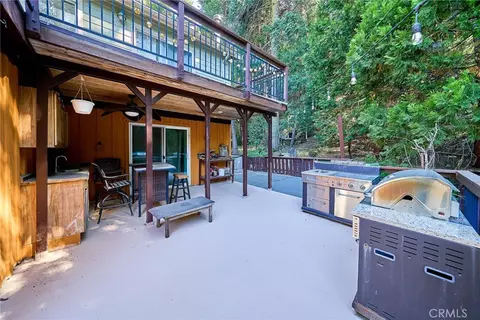Exterior - 23891 Lakeview, Crestline, CA 92325 photo 7 of 15