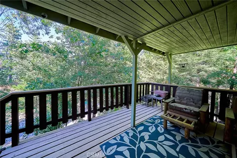 Exterior - 23891 Lakeview, Crestline, CA 92325 photo 13 of 15