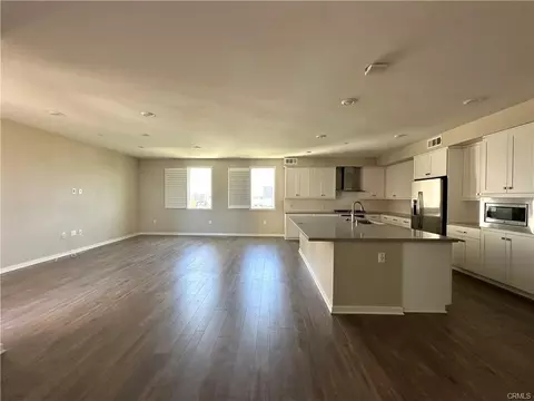 Living - 145 Bowery, Irvine, CA 92612 photo 2 of 2