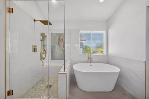 Bath - 16561 Celadon Ct, Chino Hills, CA 91709 photo 5 of 6