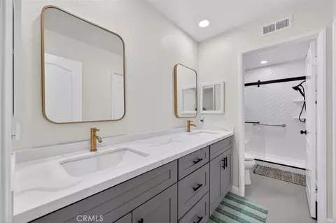 Bath - 16561 Celadon Ct, Chino Hills, CA 91709 photo 2 of 6