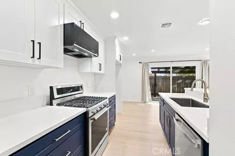 Kitchen - 10477 Yosemite, Montclair, CA 91763 photo 1 of 2
