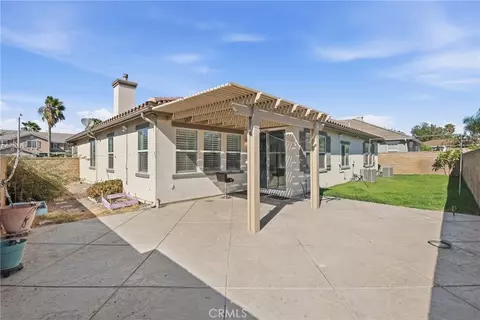 Exterior - 558 Calderone, Corona, CA 92879 photo 4 of 8