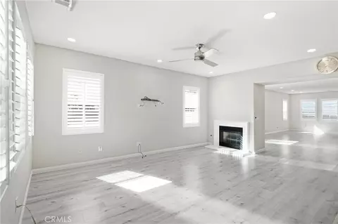 Living - 558 Calderone, Corona, CA 92879 photo 7 of 11