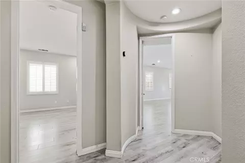 Entry Way - 558 Calderone, Corona, CA 92879 photo 1 of 3