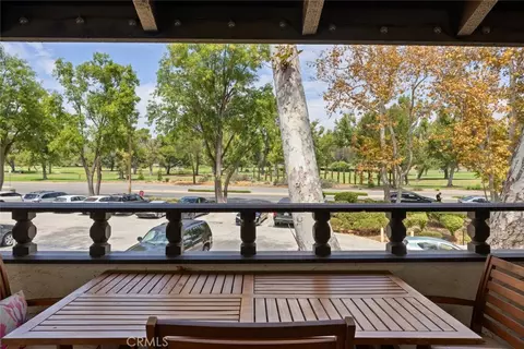 31584 Agoura Rd #4, Westlake Village, CA 91361