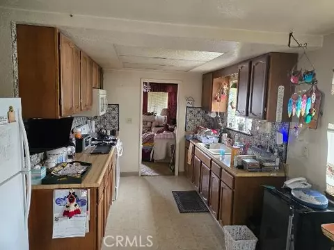 Kitchen - 1325 Perris, San Bernardino, CA 92411 photo 1 of 1