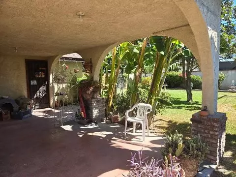 Exterior - 1325 Perris, San Bernardino, CA 92411 photo 5 of 13