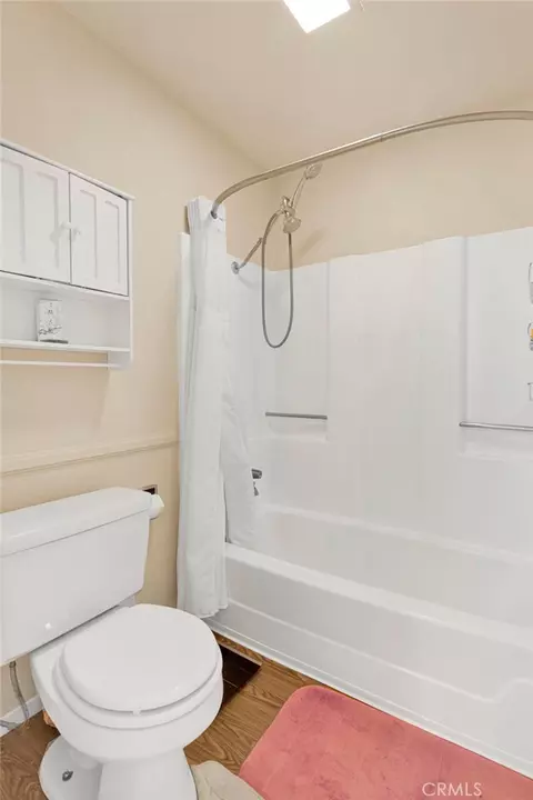 Bath - 1600 Laura, Wrightwood, CA 92397 photo 4 of 5