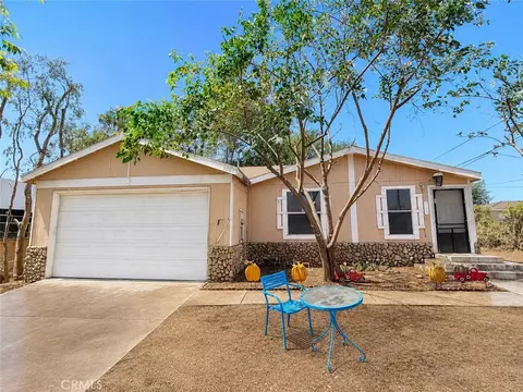 Exterior - 3067 Carl, Riverside, CA 92507 photo 4 of 5