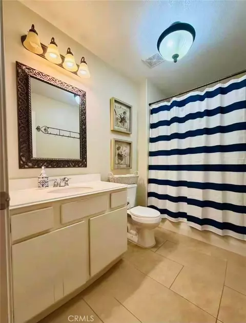 Bath - 43271 Brookway, Temecula, CA 92592 photo 1 of 6