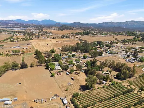 View/Area - 2111 Toca, Ramona, CA 92065 photo 3 of 6