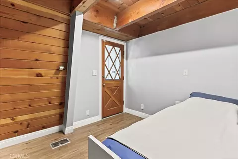 Bedroom - 6155 Cardinal, Wrightwood, CA 92397 photo 1 of 8