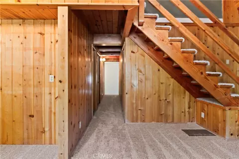 Entry Way - 6155 Cardinal, Wrightwood, CA 92397 photo 4 of 6