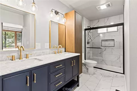 Bath - 6155 Cardinal, Wrightwood, CA 92397 photo 3 of 4