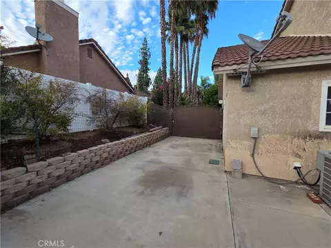 Exterior - 6462 Siamese, Riverside, CA 92505 photo 2 of 2