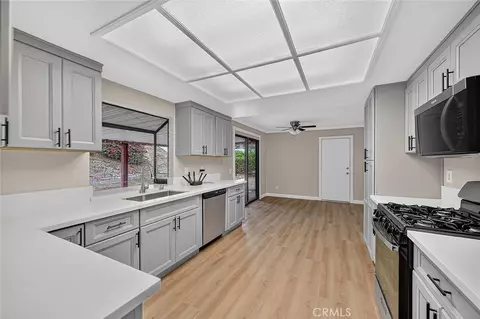 Kitchen - 6462 Siamese, Riverside, CA 92505 photo 6 of 6
